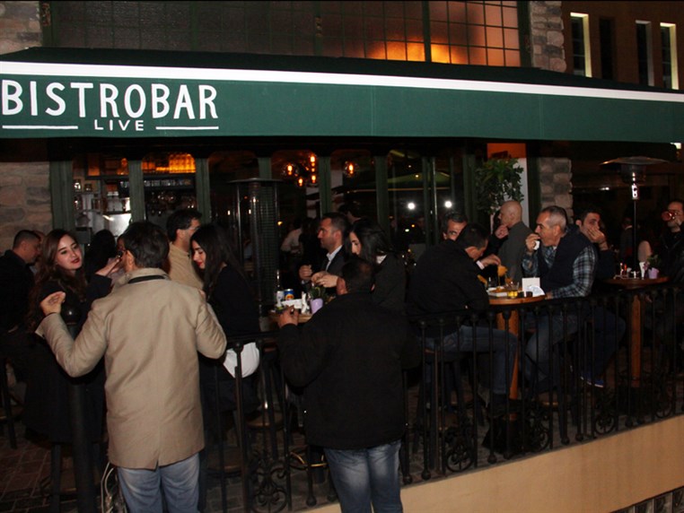 Bistrobar Live Dbayeh on Saturday Night